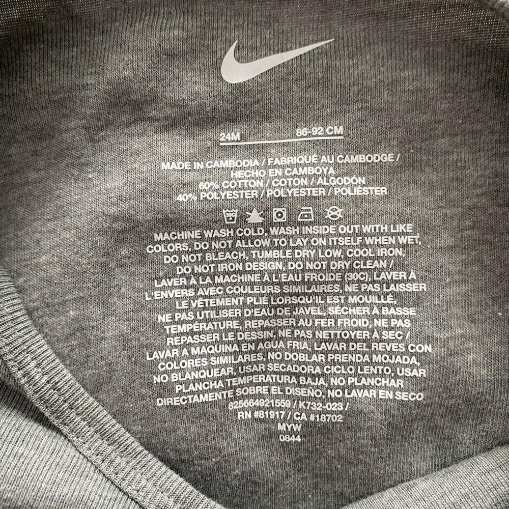 Nike Toddler Baby Boy Gray Long Sleeve Onesie BodySuit 24 Months NWT - Picture 6 of 7